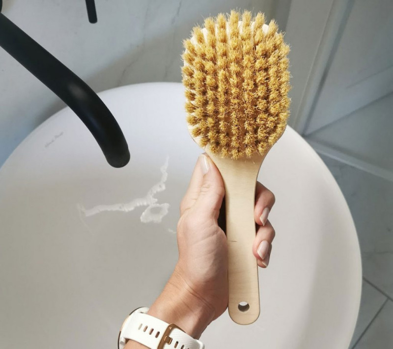 szczotka do masażu na sucho i mokro lullalove