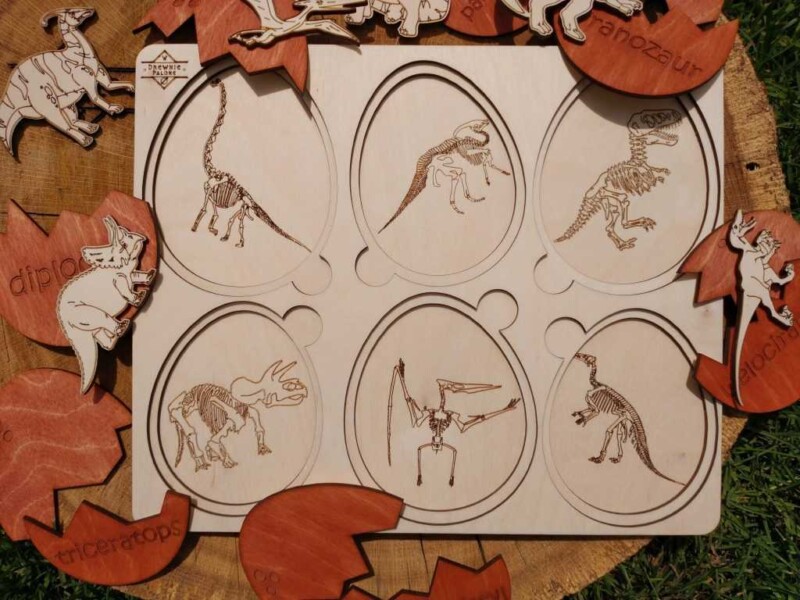 dinozaury układanka 3 warstwowa w drewnie palone