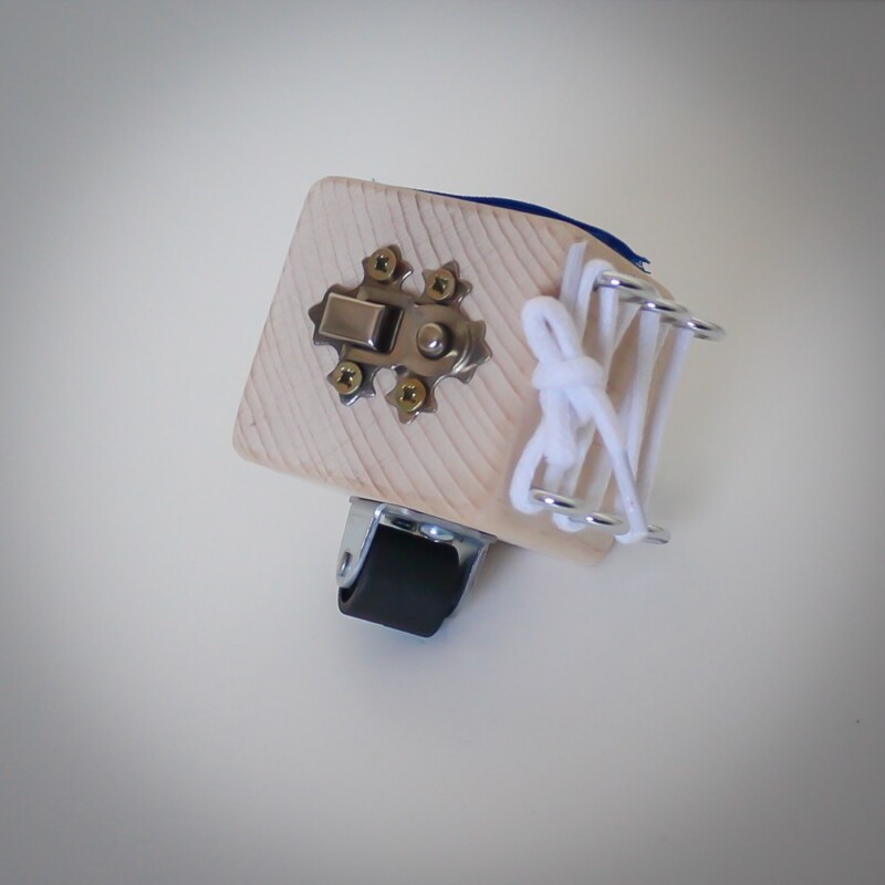 drewniana kostka manipulacyjna