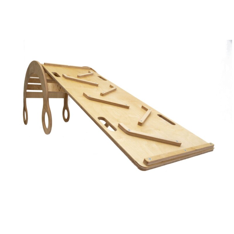 drewniany plac zabaw do domu