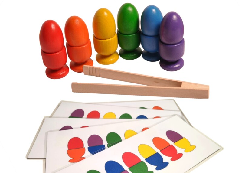 drewniane jajka w kieliszkach pierwsze puzzle