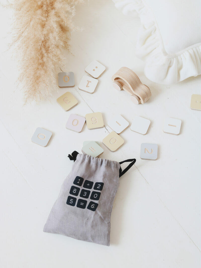 Matematyka 48 klocków do nauki równań