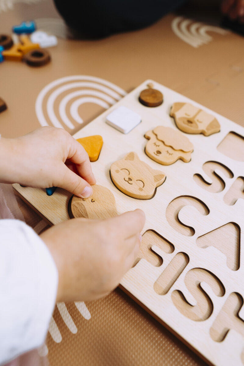 drewniana układanka Julu