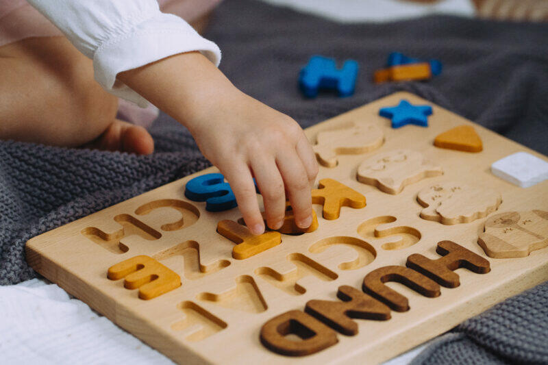 niemiecka układanka drewniana dla dzieci Julu