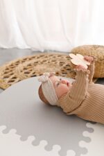 Mata DECO L biało-szara Cuteshop