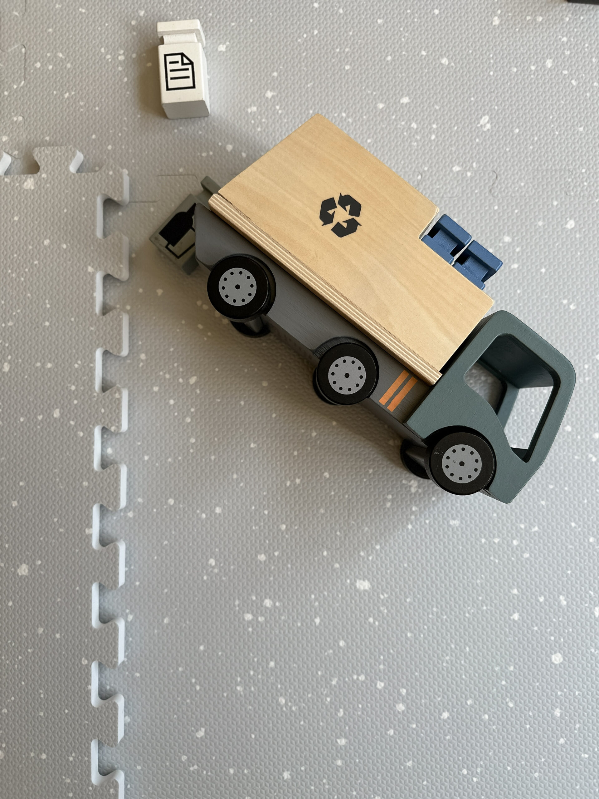 Mata piankowa puzzle SPOTS Dove Mata piankowa puzzle SPOTS Dove